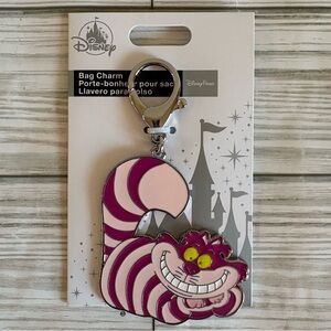 🍄Disney Cheshire Cat Bag Charm